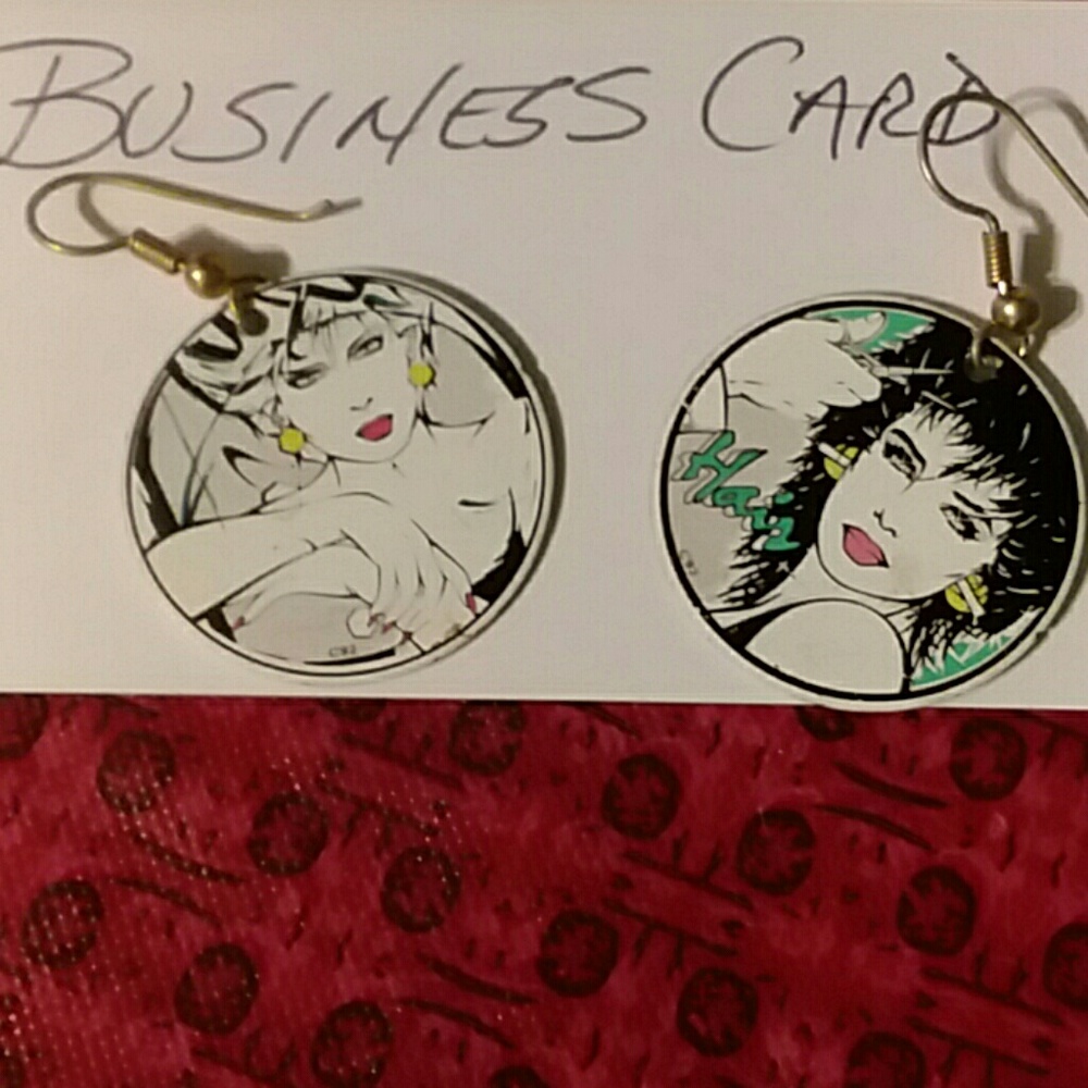 Earings. Mis matched pair